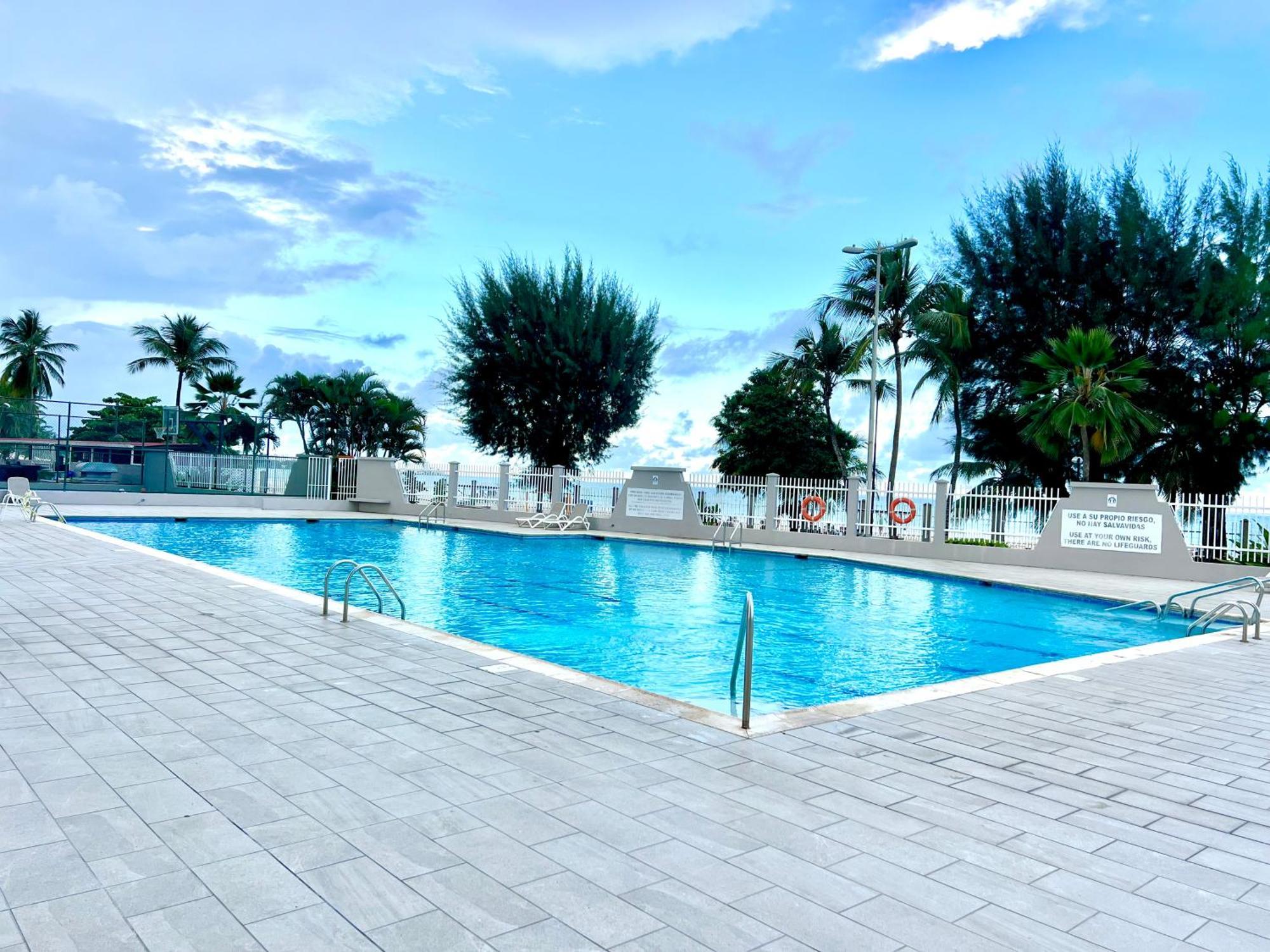 Ocean View Apt On Isla Verde In A 14Th Floor San Juan Exteriér fotografie