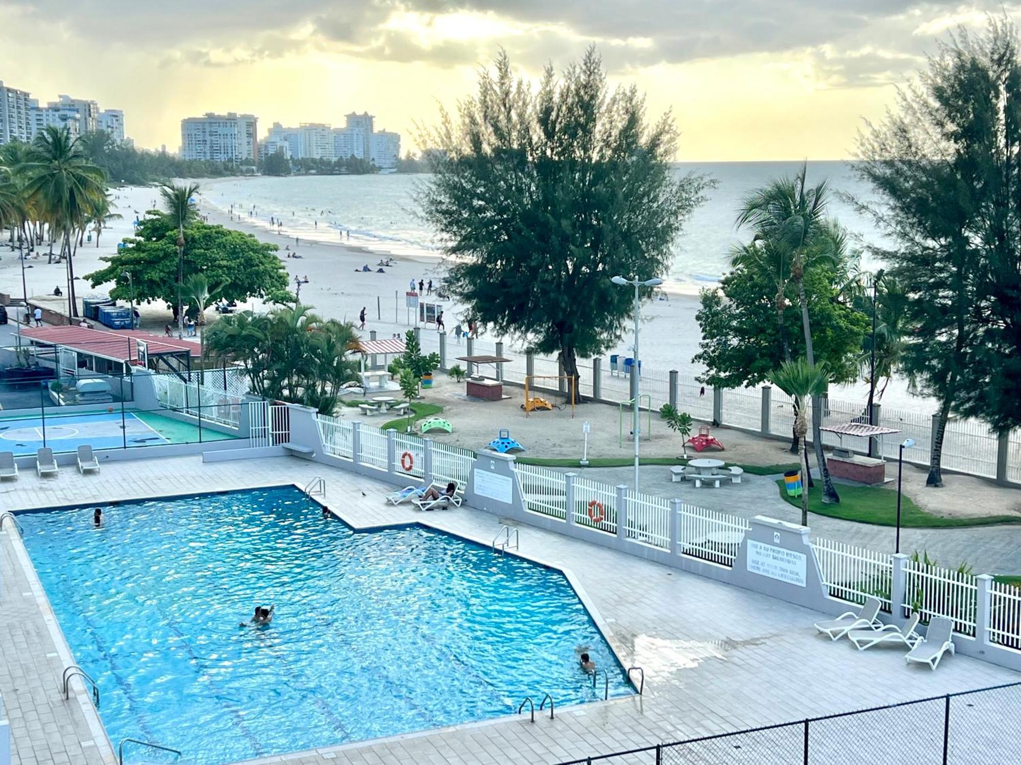 Ocean View Apt On Isla Verde In A 14Th Floor San Juan Exteriér fotografie